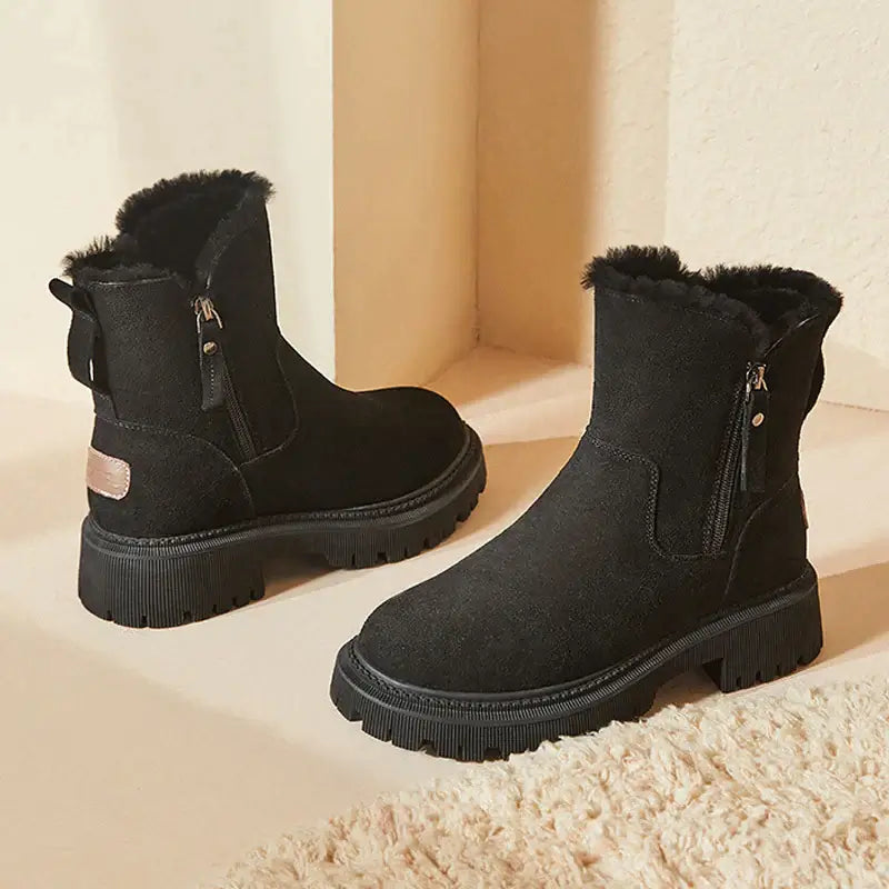 Bota Feminina de Inverno Camurça Peluciada - Reese