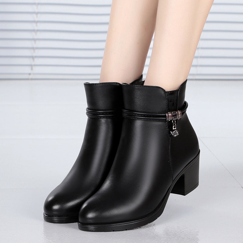 Bota Feminina de Inverno Cano Curto - Riley