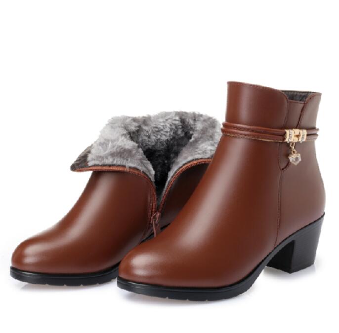 Bota Feminina de Inverno Cano Curto - Riley
