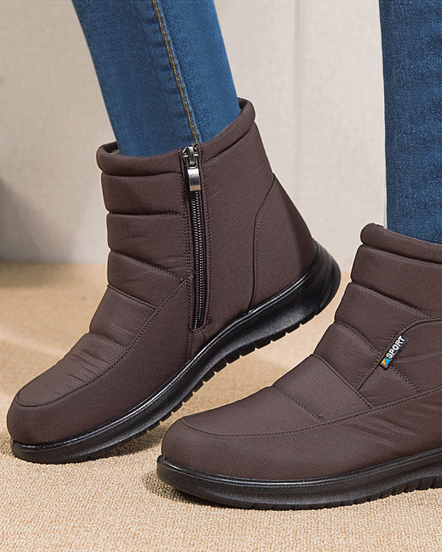 tendências inverno
tendência para o inverno
moda inverno
inverno24
Inverno
Botas de Inverno
botas
bota preta
bota leve
bota feminina preta
bota em promoção
bota de inverno
bota de frio
bota coturno
bota cano medio