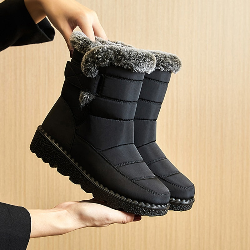 tendências inverno
tendência para o inverno
moda inverno
inverno24
Inverno
Botas de Inverno
botas
bota preta
bota leve
bota feminina preta
bota em promoção
bota de inverno
bota de frio
bota coturno
bota cano medio