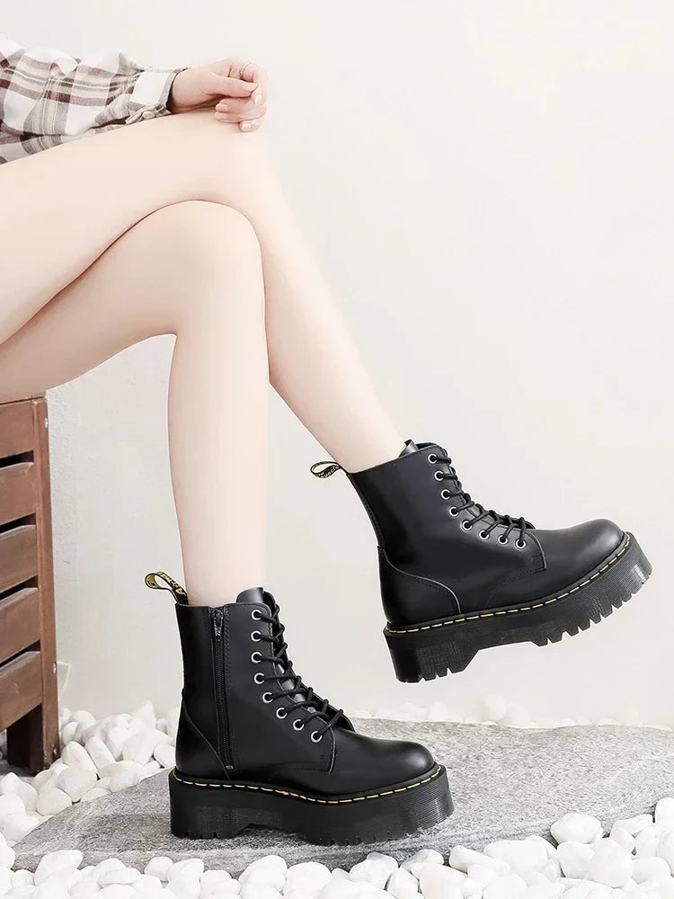 Bota Feminina de Inverno em Couro - Sparkle