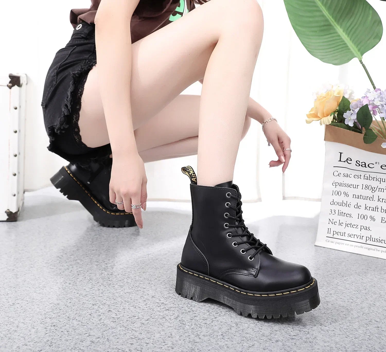 Bota Feminina de Inverno em Couro - Sparkle