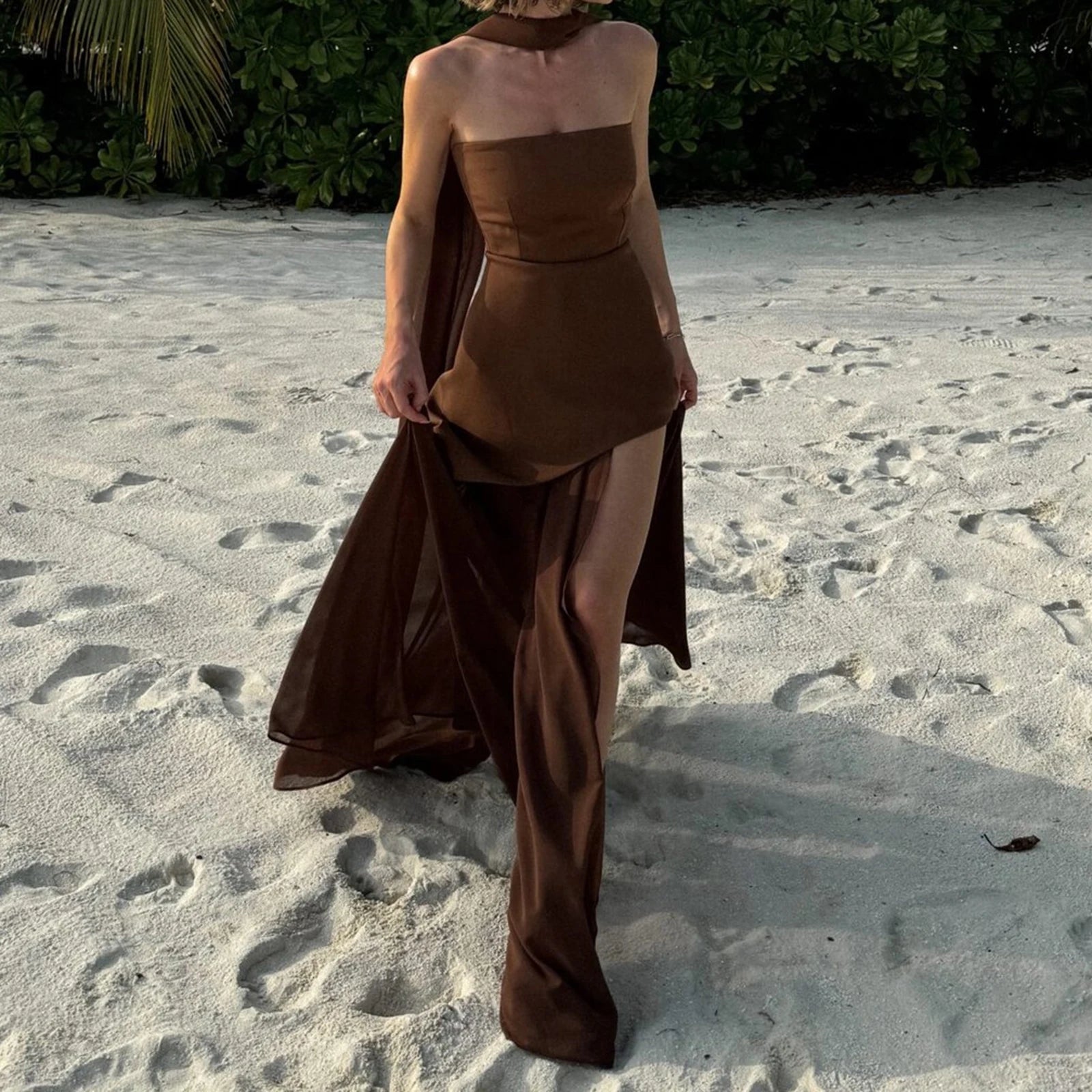 Vestido Longo Elegante com Cachecol - Lysandra