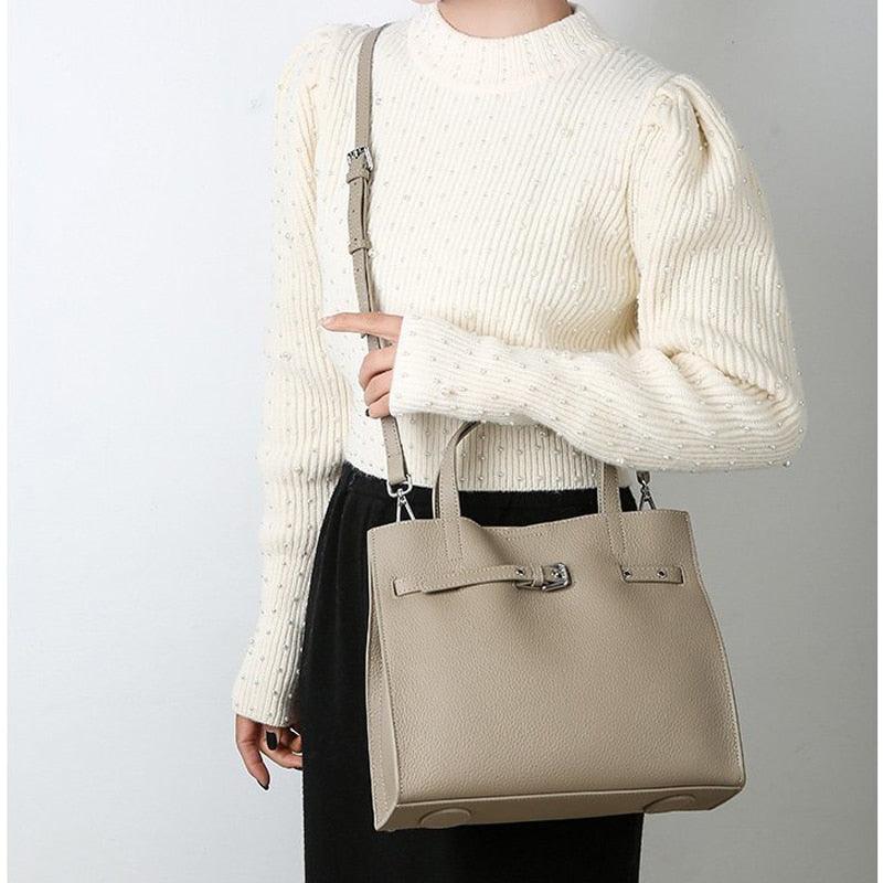 Bolsa Feminina de Couro Classic - Abigail