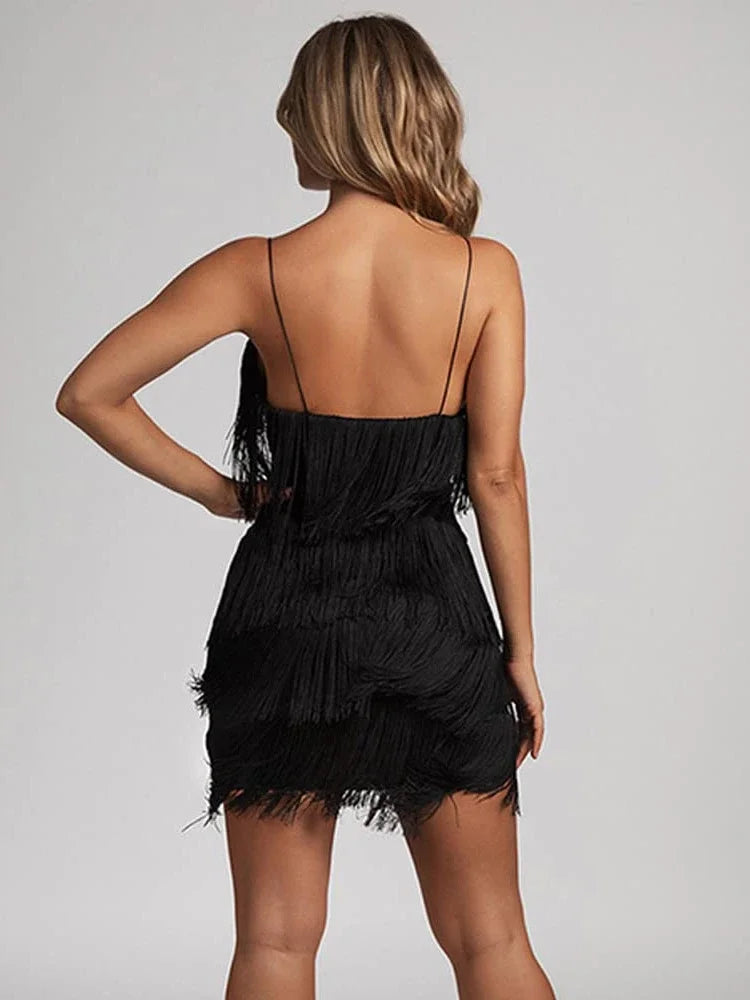 Vestido Feminino Curto em Decote em V - India