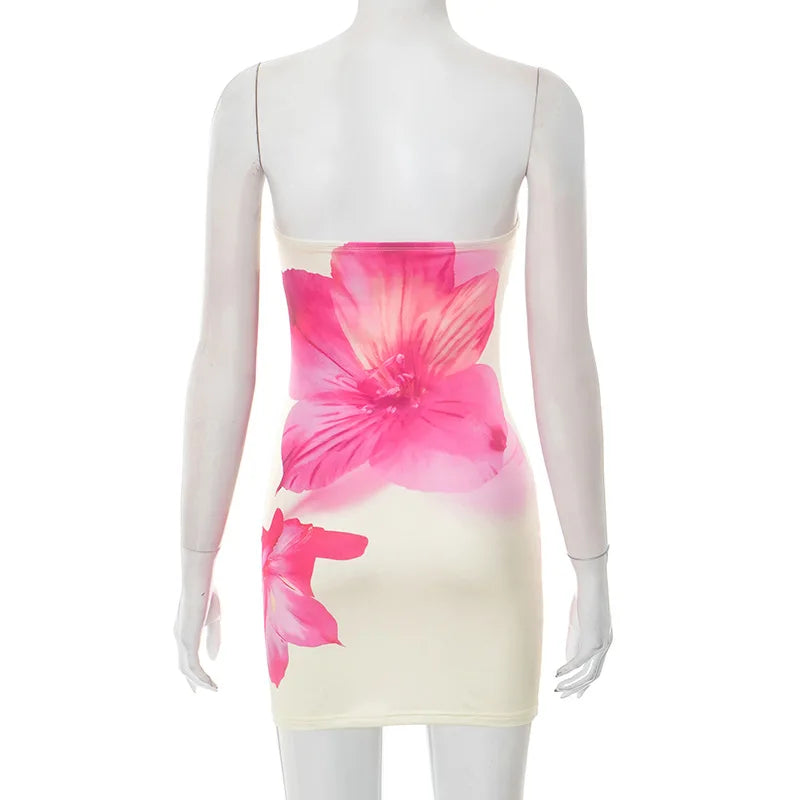 Vestido Curto Elegante com Estampa Floral - Xiomara