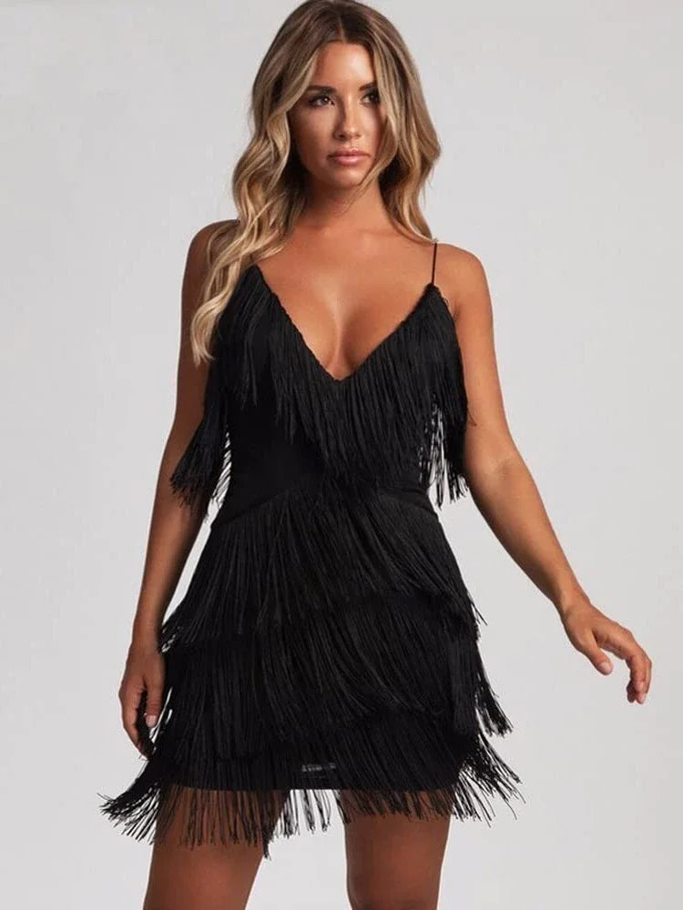 Vestido Feminino Curto em Decote em V - India