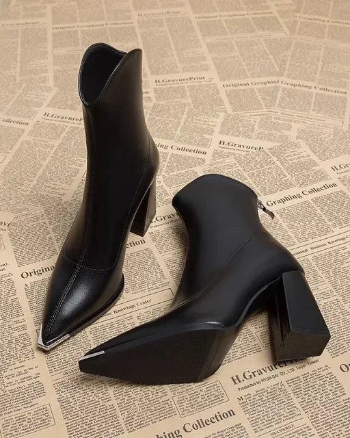 Bota Feminina de Inverno em Couro - Radiance