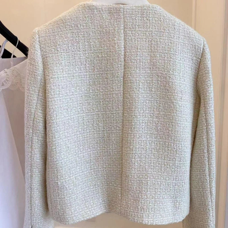 Casaco Fashion Feminino com Botões Dourados – Blossom
