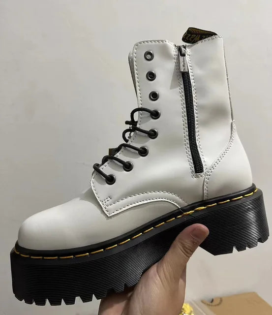 Bota Feminina de Inverno em Couro - Sparkle