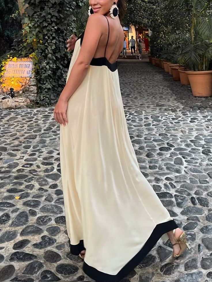 Vestido Feminino Longo em Decote V - Nicolette
