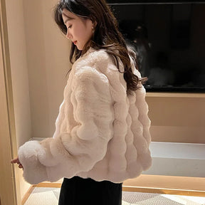 Jaqueta Feminina Puffy Elegante - Chiara