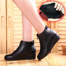 Bota Feminina de Inverno Cano Curto - Addison