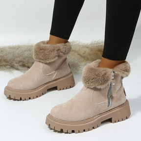 Bota Feminina de Inverno em Camurça Peluciada - Ines