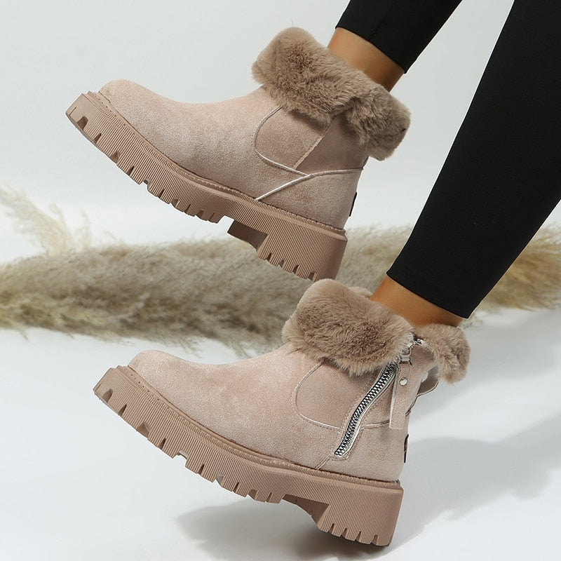 Bota Feminina de Inverno em Camurça Peluciada - Ines