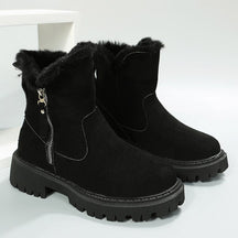 Bota Feminina de Inverno em Camurça Peluciada - Ines