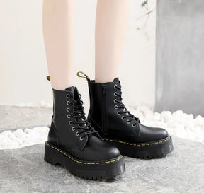 Bota Feminina de Inverno em Couro - Sparkle