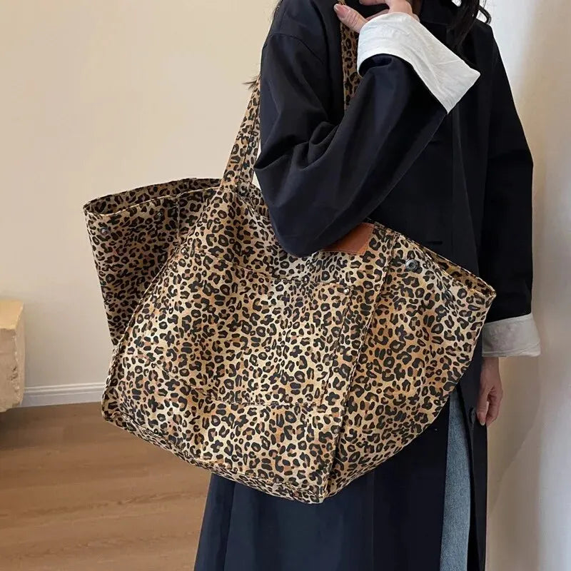 Bolsa Feminina Leopardo Vintage - Wrenly