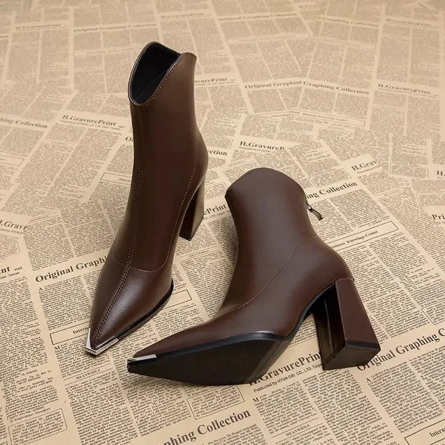 Bota Feminina de Inverno em Couro - Radiance