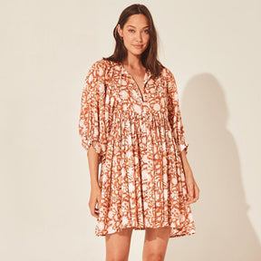 Vestido Curto Solto Estampado de Meia Manga