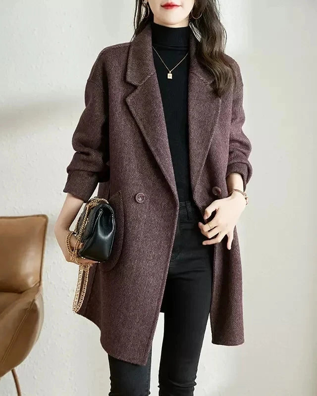 casacos e jaquetas

casaco de inverno

casaco feminino

casacos

casaco de frio

Casaco

casaco de luxo

casaco de lã

casaco impermeável

casaco de lâ batida

casaco para frio

casaco longo

