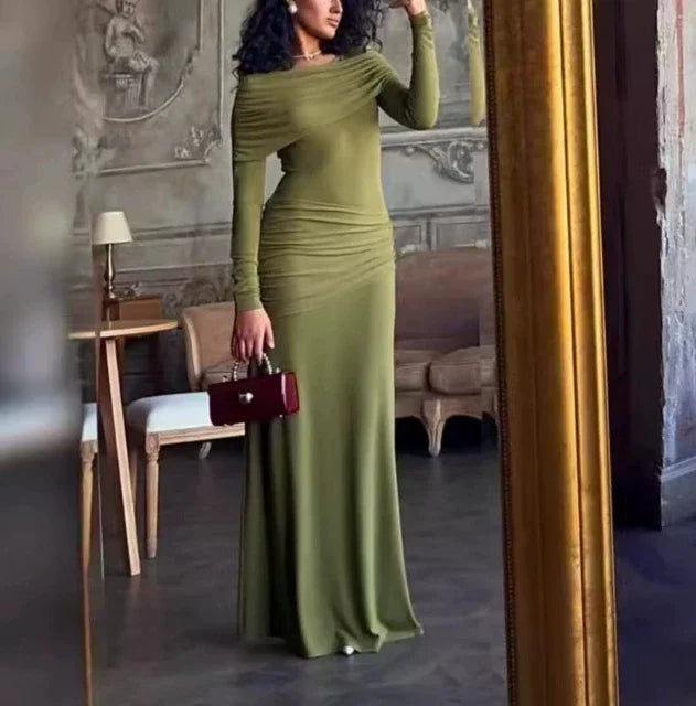 Vestido Longo com Gola Redonda e Mangas Compridas - Orla