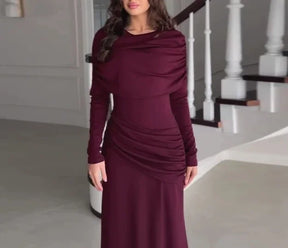 Vestido Longo com Gola Redonda e Mangas Compridas - Orla