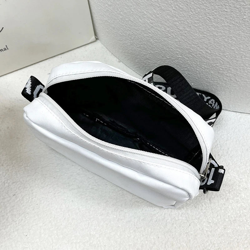 Bolsa Feminina Nylon - Quinn