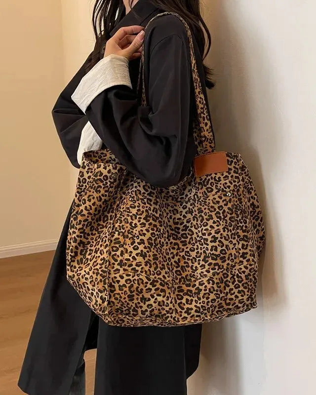 Bolsa Feminina Leopardo Vintage - Wrenly