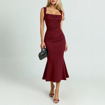 Vestido Longo Elegante com Decote Quadrado - Xandra
