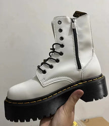 Bota Feminina de Inverno em Couro - Sparkle